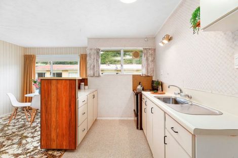 Photo of property in 10/171f Queens Drive, Lyall Bay, Wellington, 6022