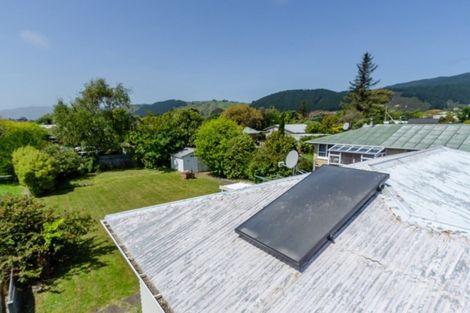 Photo of property in 64 Kapiti Road, Paraparaumu, 5032
