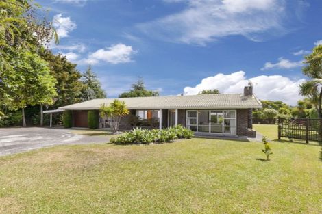 Photo of property in 39 Harbour View Road, Point Wells, 0986