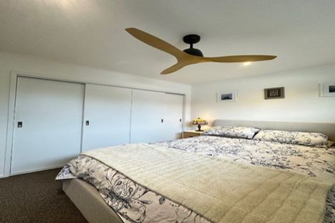 Photo of property in 2/383 Bucklands Road, Bucklands Beach, Auckland, 2012