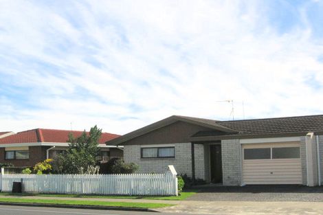Photo of property in 179b Ngatai Road, Otumoetai, Tauranga, 3110