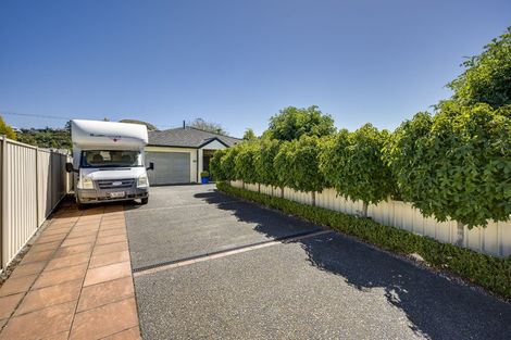 Photo of property in 86 Kensington Drive, Taradale, Napier, 4112