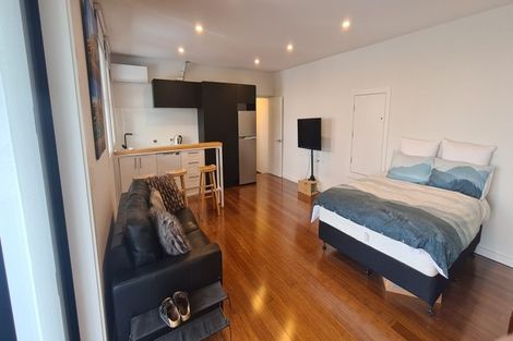 Photo of property in 182 Dyers Pass Road, Cashmere, Christchurch, 8022