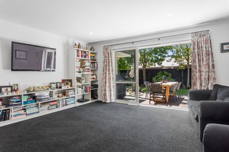 Photo of property in 9 Huntingdon Drive, Rangiora, 7400