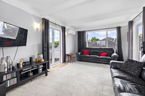 Photo of property in 5 Matapouri Road, Mangere Bridge, Auckland, 2022