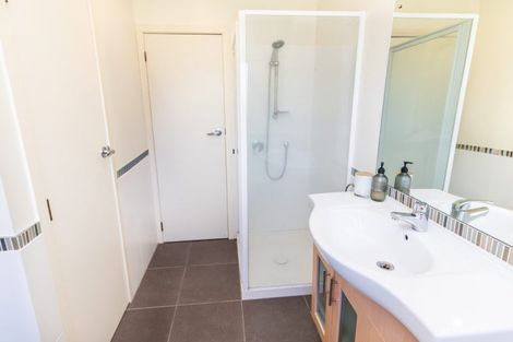 Photo of property in 2a Downing Street, Crofton Downs, Wellington, 6035