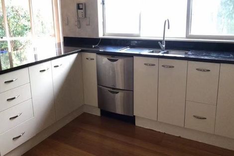 Photo of property in 23 Lansell Drive, East Tamaki Heights, Auckland, 2016