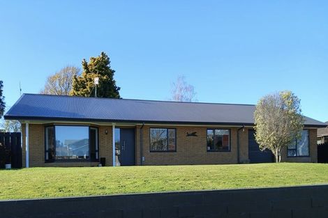 Photo of property in 130 Totara Drive, Pukete, Hamilton, 3200