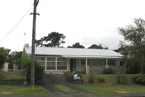 Photo of property in 43 Lauderdale Road, Birkdale, Auckland, 0626