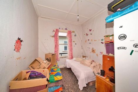 Photo of property in 18 Vogel Street, Hawera, 4610