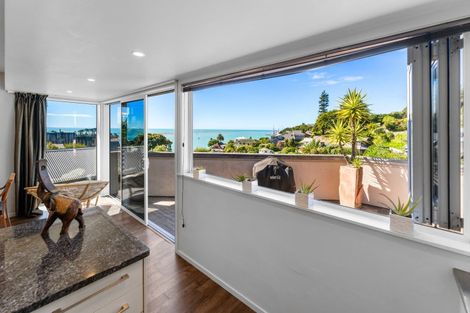 Photo of property in 8 The Cliffs, Britannia Heights, Nelson, 7010