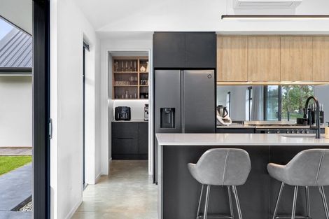 Photo of property in 14 Walford Way, Darfield, 7571