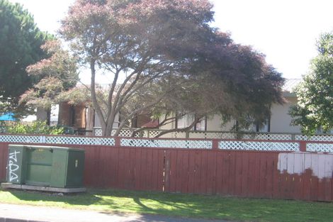 Photo of property in 5 Starforth Place, Henderson, Auckland, 0612