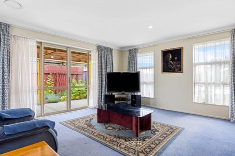 Photo of property in 54 Huntingdon Drive, Rangiora, 7400