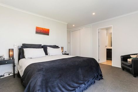 Photo of property in 10 Rangihina Road, Hobsonville, Auckland, 0616