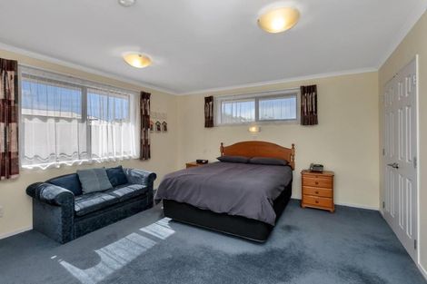 Photo of property in 7 Kihi Place, Ruakaka, 0116