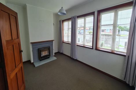 Photo of property in 44 Frederick Street, Terrace End, Palmerston North, 4410