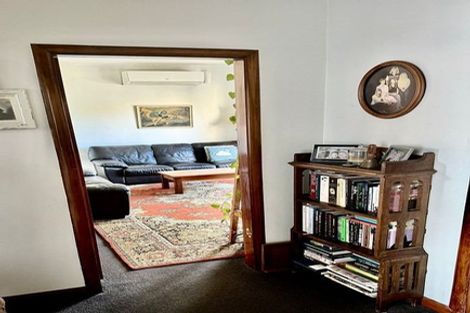 Photo of property in 21 Garnett Avenue, Forest Lake, Hamilton, 3200
