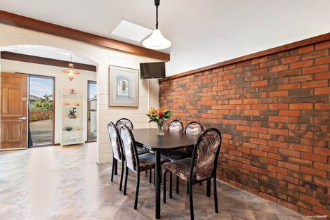 Photo of property in 12a Shetland Street, Glen Eden, Auckland, 0602