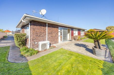 Photo of property in 3/22 Avondale Road, Taradale, Napier, 4112