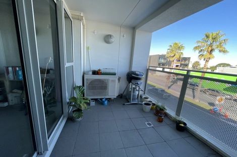 Photo of property in 203/277 Maunganui Road, Mount Maunganui, 3116