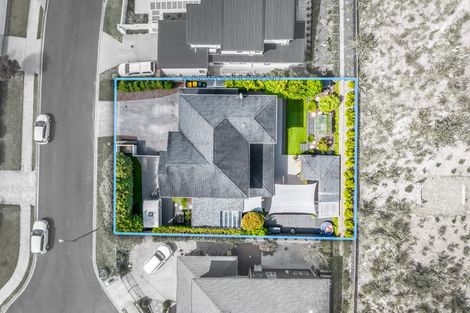 Photo of property in 9 Ruth Craig Place, Stanmore Bay, Whangaparaoa, 0932