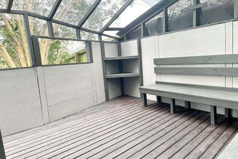 Photo of property in 101 Stanley Road, Glenfield, Auckland, 0629