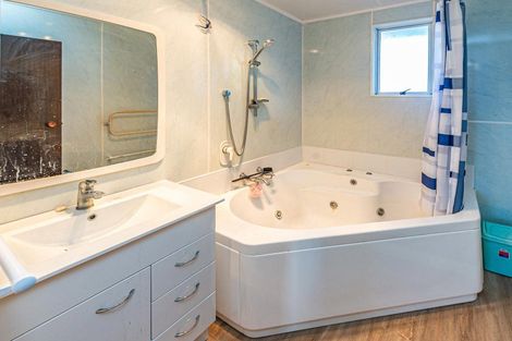 Photo of property in 12 Dawson Street, Pahiatua, 4910