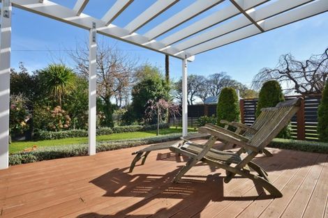 Photo of property in 12 Wood Street, Greytown, 5712