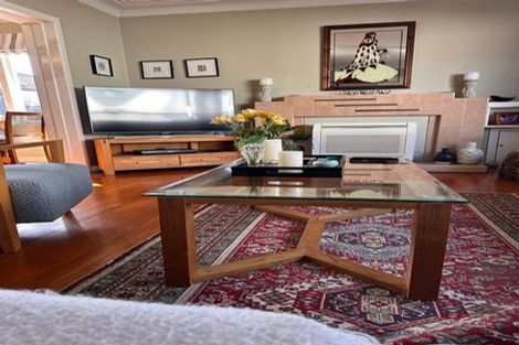 Photo of property in 407b Devonport Road, Tauranga South, Tauranga, 3112