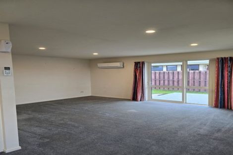 Photo of property in 6 Seadown Crescent, Amberley, 7410