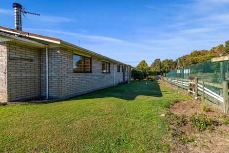 Photo of property in 1407 Devon Road, Brixton, Waitara, 4382