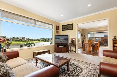 Photo of property in 163 Oriental Parade, Papamoa Beach, Papamoa, 3118