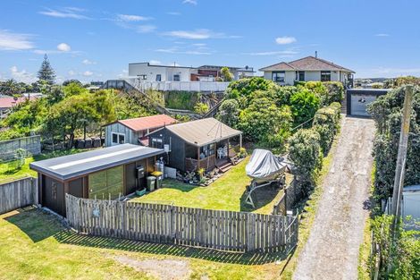 Photo of property in 14 Koromiko Street, Otaki Beach, Otaki, 5512