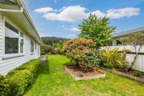 Photo of property in 3 Konini Street, Wainuiomata, Lower Hutt, 5014