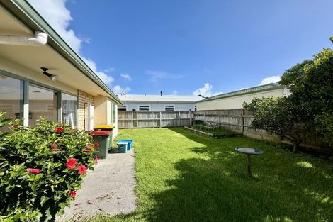 Photo of property in 21 Clemow Road, Fitzroy, New Plymouth, 4312