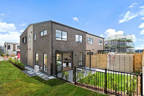 Photo of property in 529 Massey Road, Mangere, Auckland, 2022