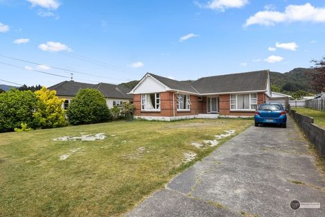 Photo of property in 79 Fraser Street, Wainuiomata, Lower Hutt, 5014