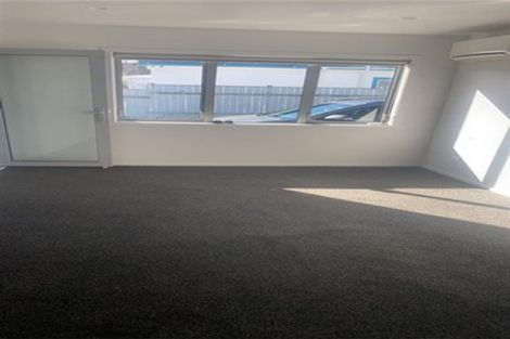 Photo of property in 40a-b Belt Road, Moturoa, New Plymouth, 4310