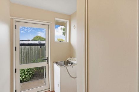 Photo of property in 8 Thistledown Place, Woolston, Christchurch, 8062