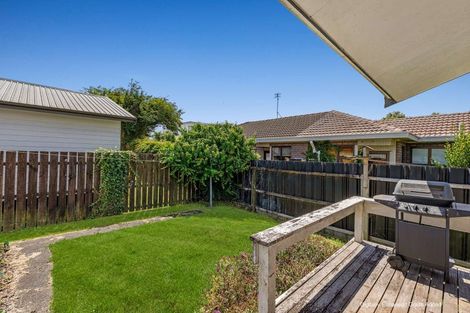 Photo of property in 2/32 Great South Road, Papakura, 2110