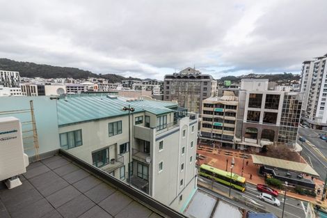 Photo of property in Bellagio Apartments, 9e/39 Taranaki Street, Te Aro, Wellington, 6011