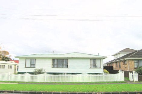 Photo of property in 36 Central Avenue, Papatoetoe, Auckland, 2025