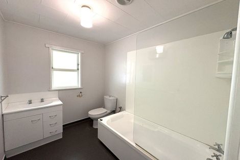 Photo of property in 3/123 Te Mata Road, Havelock North, 4130