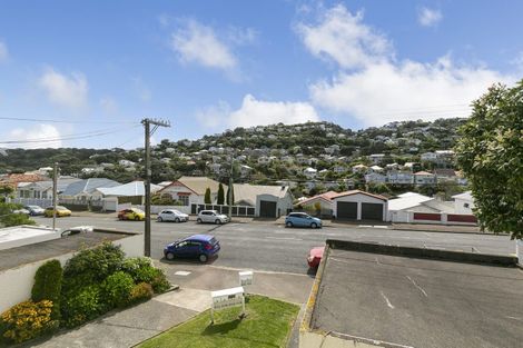 Photo of property in 2/39 Waipapa Road, Hataitai, Wellington, 6021