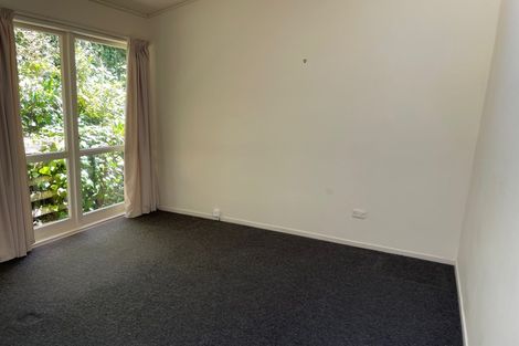 Photo of property in 38 Daffodil Street, Titirangi, Auckland, 0604