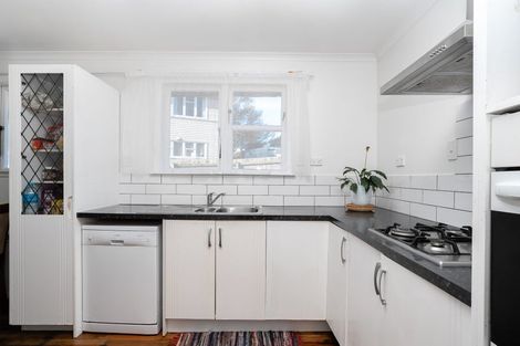 Photo of property in 60 Leicester Street, Cannons Creek, Porirua, 5024