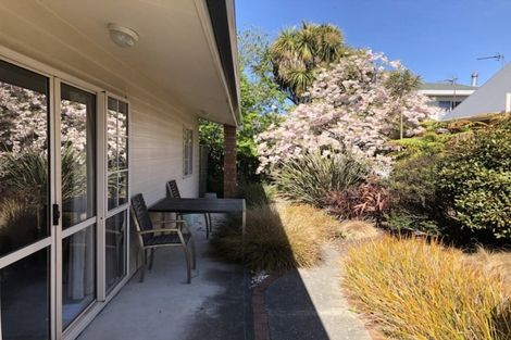 Photo of property in 2/196 England Street, Linwood, Christchurch, 8011