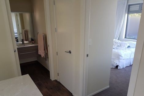 Photo of property in 57d Norwood Road, Bayswater, Auckland, 0622