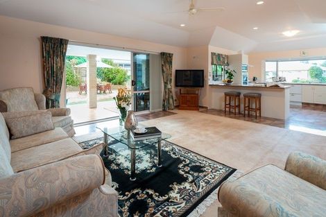 Photo of property in 38 Murray Court, Paraparaumu Beach, Paraparaumu, 5032